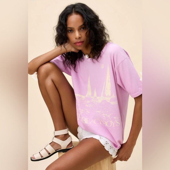 NWT daydreamer beach boys good vibrations oversized ringer Tee faded lilac L - Picture 2 of 5